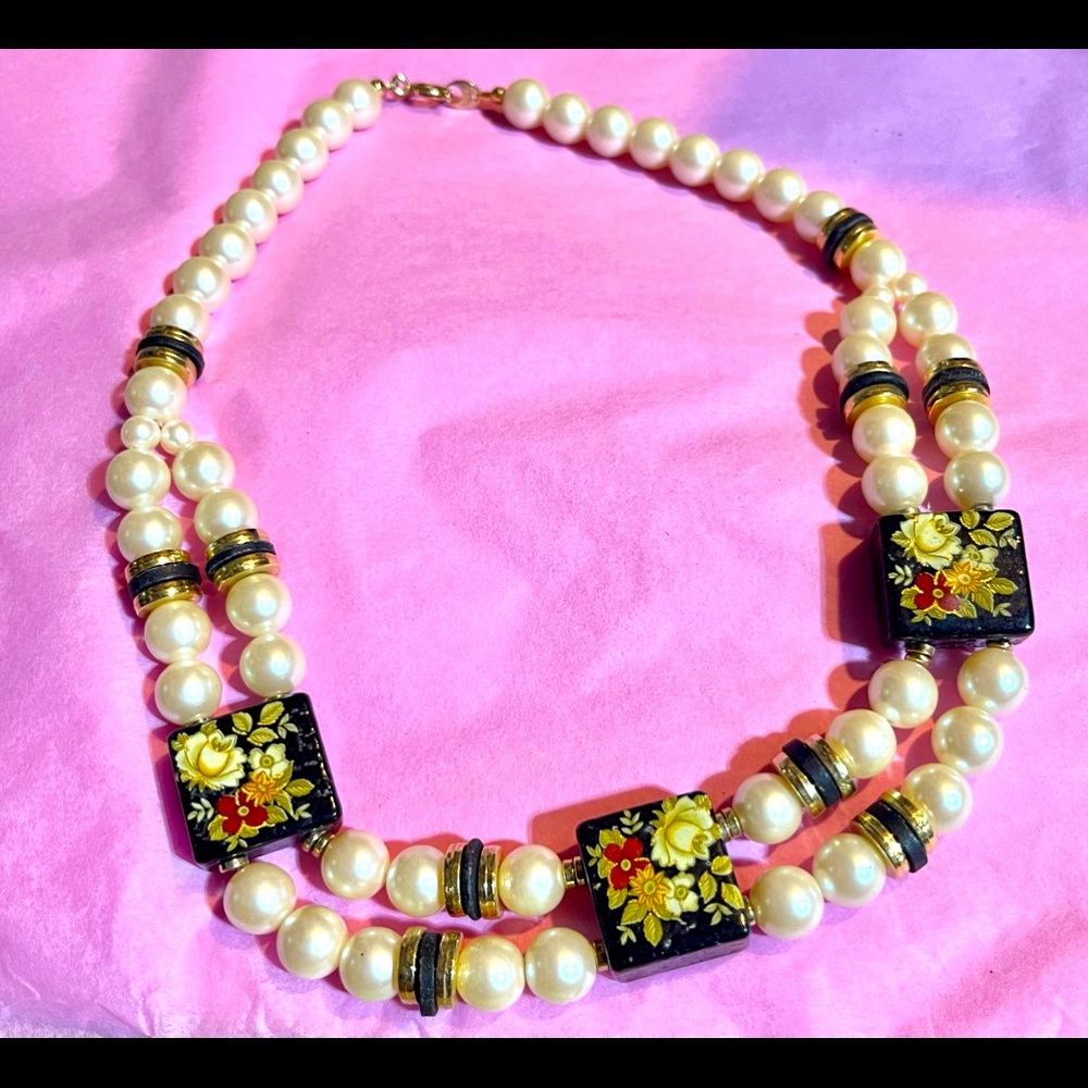 Faux pearl nk